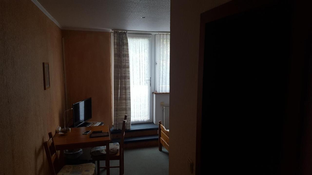 Zimmer Im Gruenen Wuppertal Zewnętrze zdjęcie
